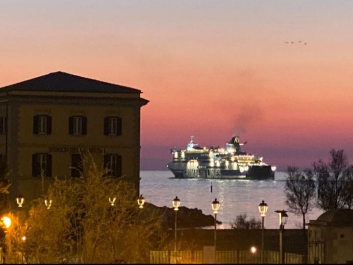 Apartmán Sunset 39 Livorno Exteriér fotografie